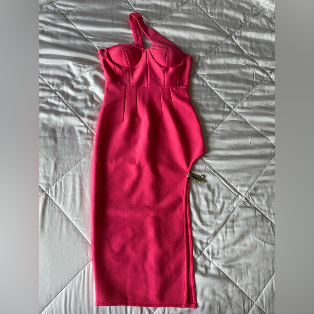 Gorgeous Barbie Pink Dress w/Rhinestone thigh - S